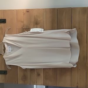 NWT Joseph Ribkoff sleeveless v neck size 6